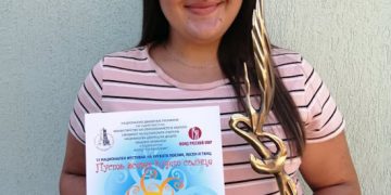 Десислава Павлова с първа награда от фестивала “Пусть всегда будет солнце!”