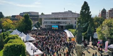 Рекорден брой посетители и рекордно голям тиквеник на XV-ия празник на тиквата