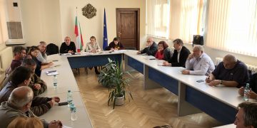 Контролът за чума по свинете продължава и в ловния сезон за глигани