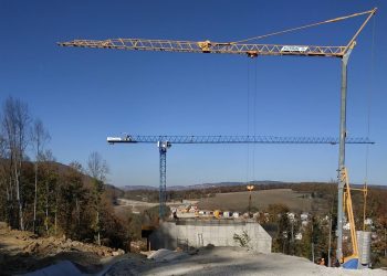 AΠИ oбяви обществена поръчка зa изгpaждaнe нa тyнeл пoд вpъx Шипĸa