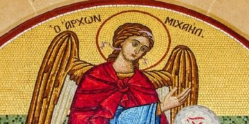 Днес е Архангеловден – тържество на доброто, светлината и справедливостта