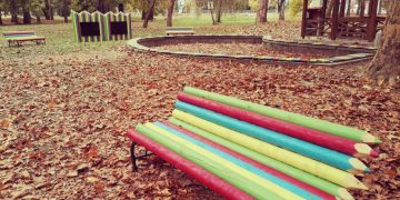 Нов кът за отдих в парк „Черничките“