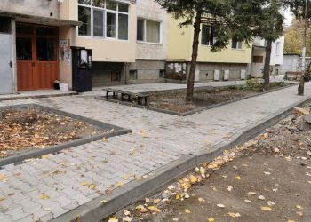 Продължават ремонтите по уличната мрежа в Севлиево