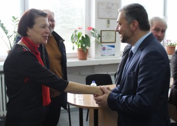 Кметът д-р Иван Иванов и председателят на Общинския съвет Здравка Лалева поздравиха ПГМЕТ „Ген. Иван Бъчваров“ за празника