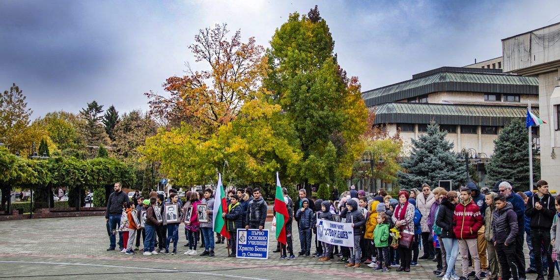 Денят на будителите отново събра севлиевци