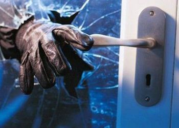 Обраха дом в Градница