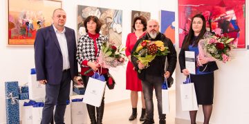 Изложбата “Създаваме заедно” – най-красивият финал на честването на 85-годишнината на “Идеал Стандарт-Видима”