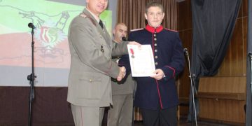 Румен Гатев получи награди от военния министър