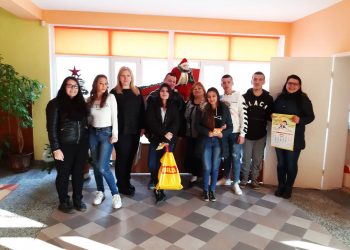 Учениците от ПГ “Марин Попов” отбелязаха Националната седмица на четенето