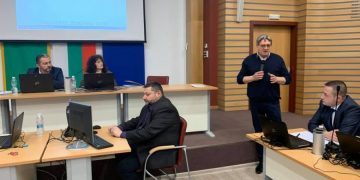 Общинската болница ще купува скенер