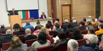 Георги Марков представи книгата си “Феноменът Виктор Орбан” в Севлиево