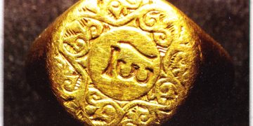 Уникални пръстени, намерени при разкопки в Градница, представя историческият музей в Габрово