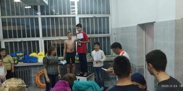 Емоции и много медали в областното състезание по плуване