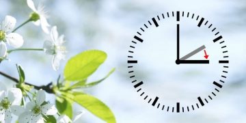 Пак местим стрелките с един час напред