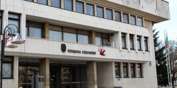 Богата културна програма е приготвила Община Севлиево за месеца, посветен на нежния пол