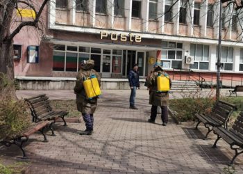 Община Севлиево продължава дезинфекцирането на обществени места с по-голяма концентрация на хора