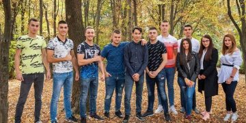 Гимназия “Ген. Иван Бъчваров” и випуск  2020