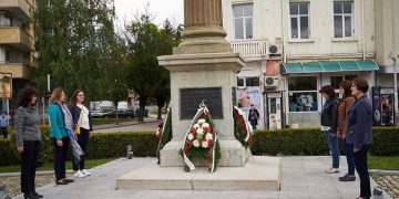 Почетохме Деня на Ботев