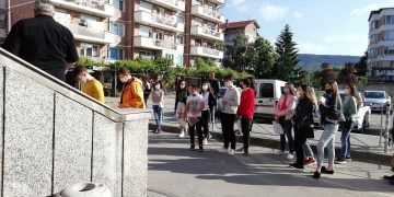 Матурата по български език мина при отлична организация, днес е втората