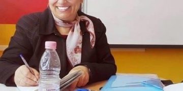 Учителят  по български език и литература носи амбициите на просветителя