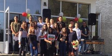 Ученици от ПГ “Марин Попов” ще имат професионални практики в Испания