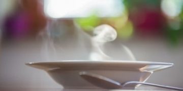 Осигуряват обяд на 70 души в усложнената епидемична обстановка