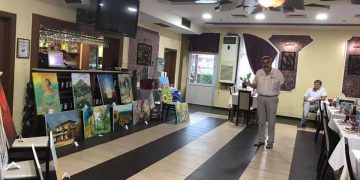 17 картини – сътворени на пленера в хотел “Хелиос”