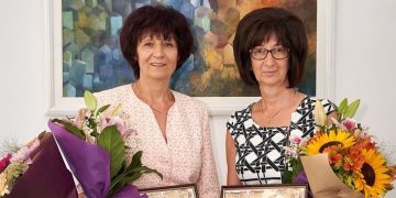 Д-р Иван Иванов връчи благодарствени писма на Мария Петкова и Дарина Цонкова