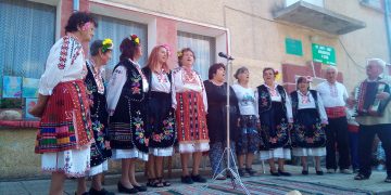 Баници – сладки, солени, вити, редени, с локум и зелени подредиха в Ловнидол