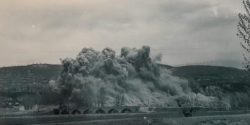 Погубеното минало