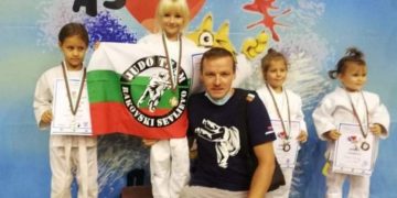 100% ефективност и четири медала за севлиевските джудисти от турнира “Кракра”