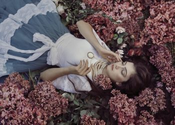 “Работилница за портрети” с Диляна Гергова в Севлиево