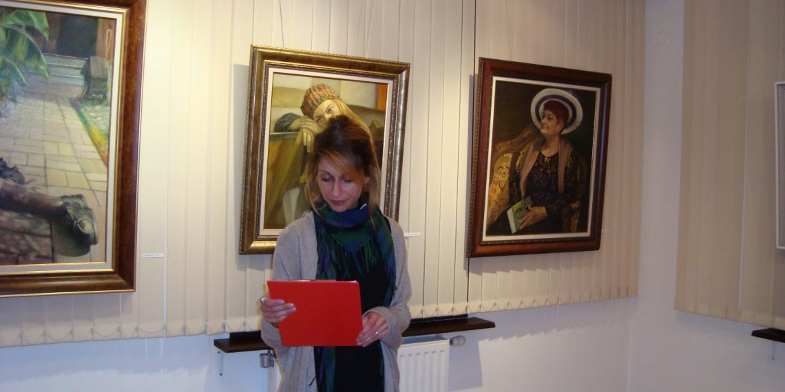 Нели Тодорова грабва с дълбоки послания и високо майсторство