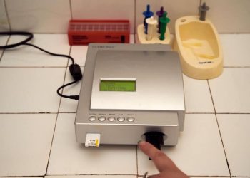 В общинската болница вече тестват за COVID-19