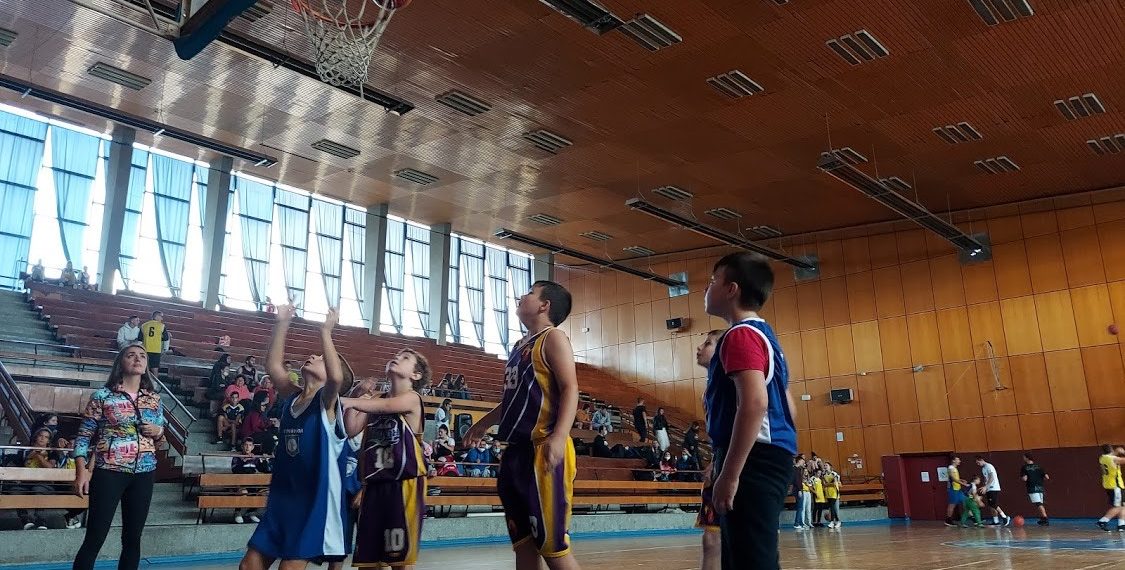 Състезанието по стрийтбол оживи спортния живот на младежите