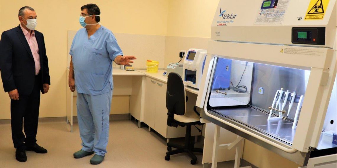 Откриха официално лаборатория за PCR тестове в габровската болница