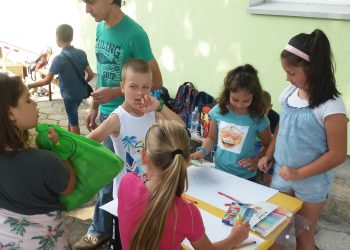 Велизар Захариев пое школата по изобразително изкуство в читалище “Развитие-1870”