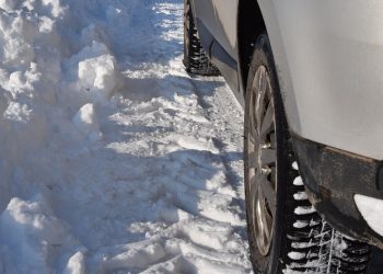 Полицията с препоръки към шофьорите за безопасно поведение и  избягване на ПТП-та през зимата