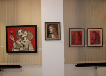 Изберете подходящ подарък от изложбата “За любовта, виното и още нещо…”