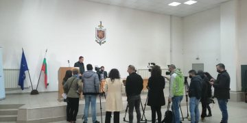 Бащата, убил 2-годишното си дете, бил на домашно лечение