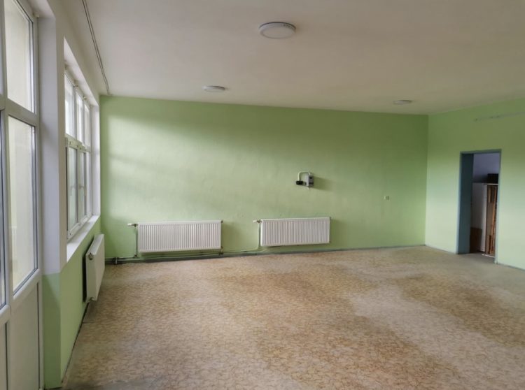 Започнаха ремонтните дейности в детските градини в Градница и Душево