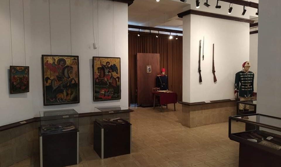 Експонати от Историческия музей – част от изложба в Добрич, посветена на Априлското въстание