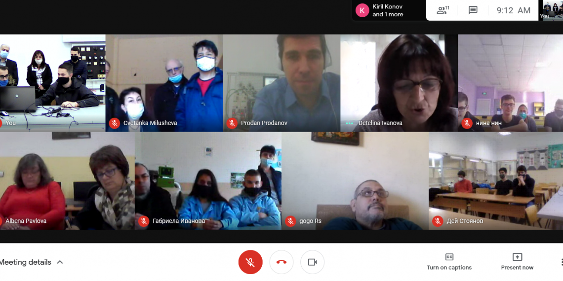 Отлично представяне на учениците от ПГМЕТ в състезанието по приложна електроника “Мога и зная как”