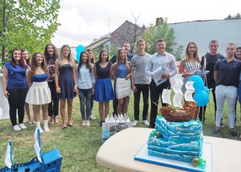 Стажантската програма на „Идеал Стандарт-Видима“ “Път към успеха”е отворена