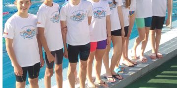 Бронз за Лилия Криндова и Микаела Петрова от международния турнир по плуване Black Sea Cup