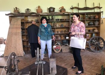 Ученици от ПГ “Марин Попов” – на практика в автосервизите на “Опел” в Испания