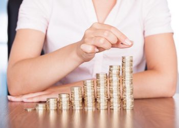 Увеличават се наетите на работа лица, областта – на седмо място по средна брутна заплата