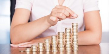 Увеличават се наетите на работа лица, областта – на седмо място по средна брутна заплата