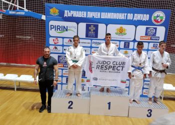 Илхан Халил с вицешампионска титла