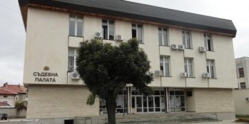 Облекчиха режима в севлиевския съд, но маските и дистанцията остават